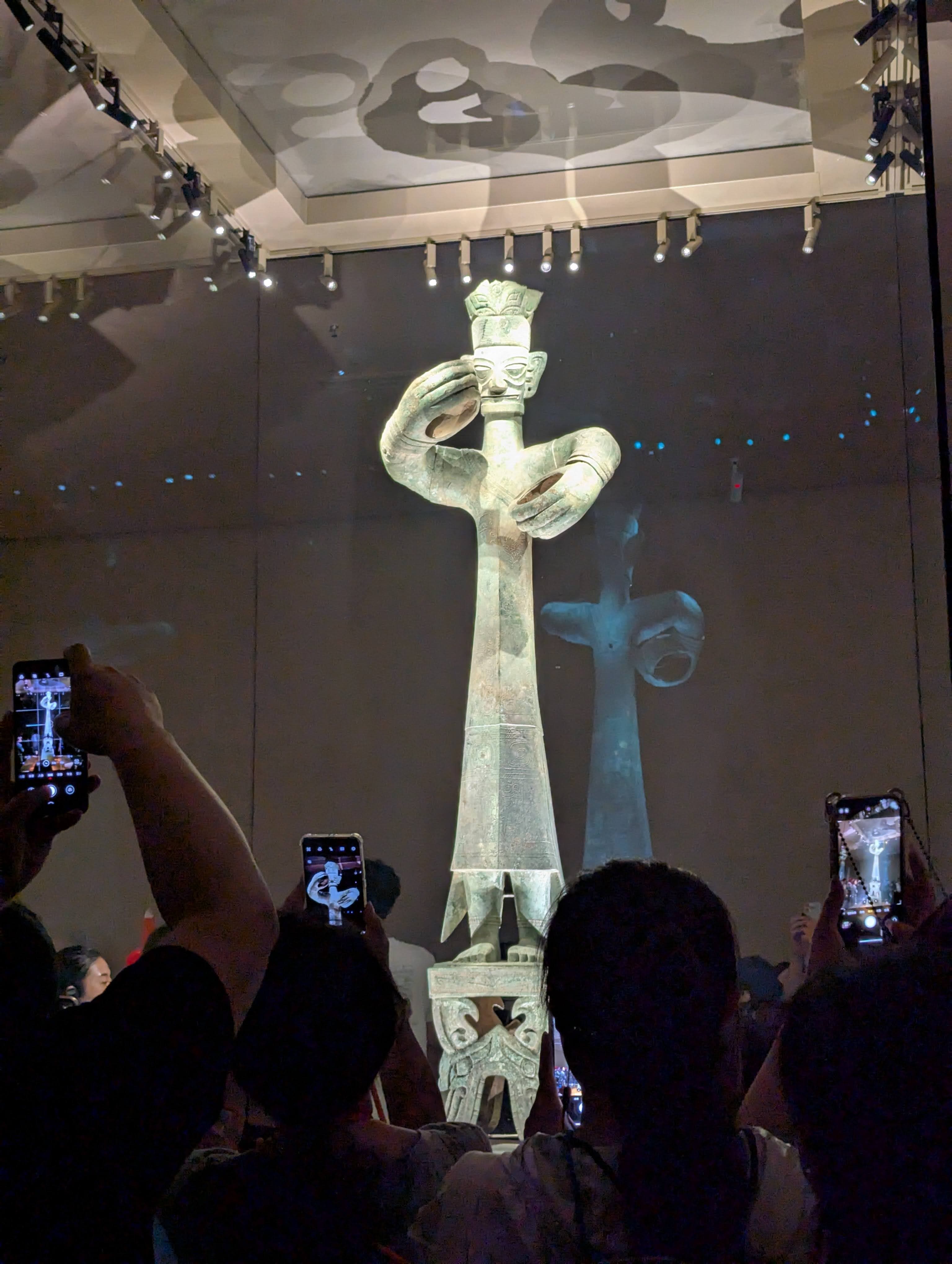 Travel and museum experiences